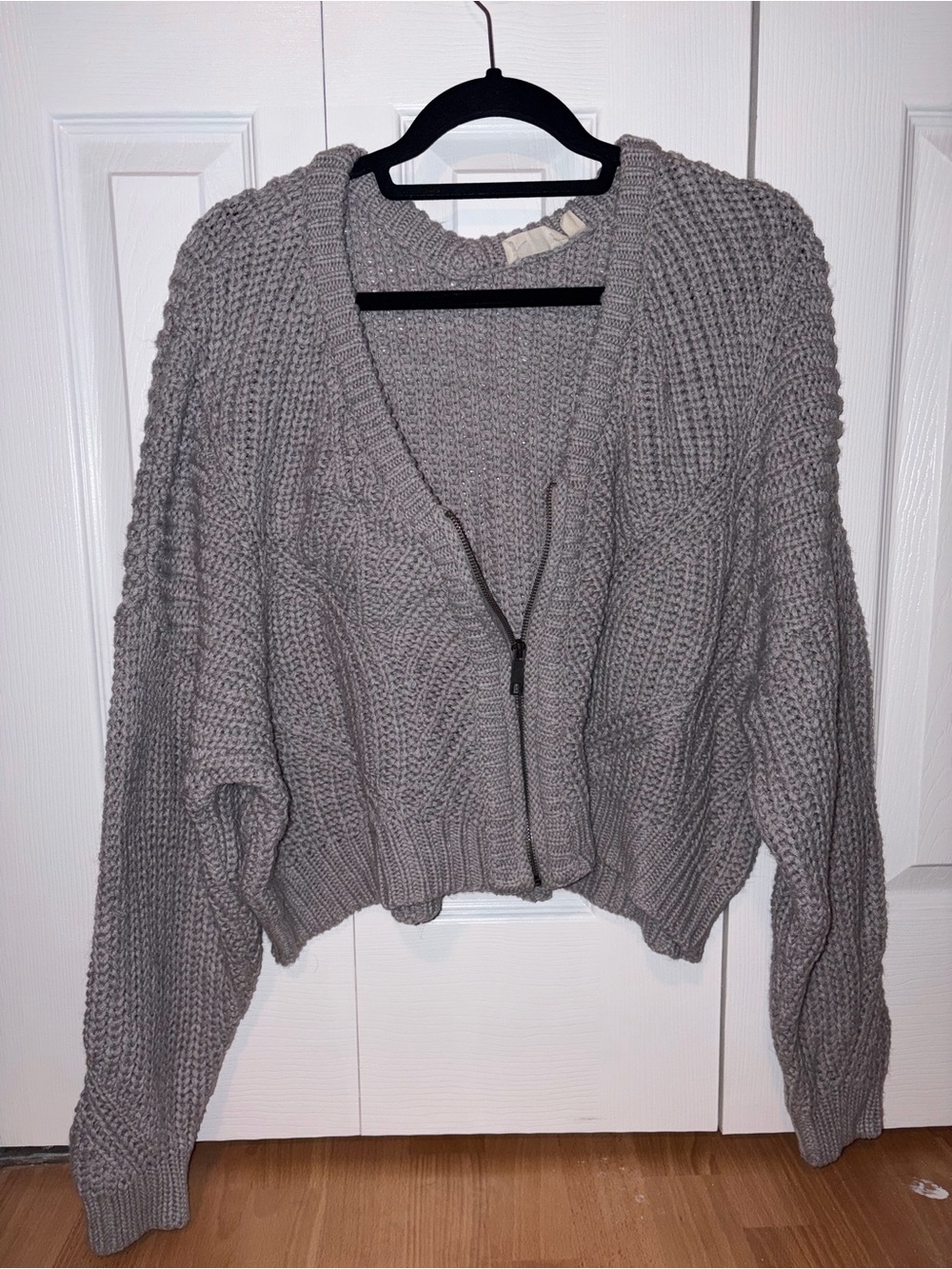 Chunky Gray Zip-Front Knit Cardigan Sweater